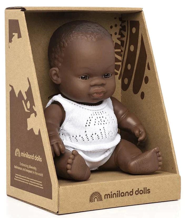 muñeco bebé sexuado africano 21 cm.